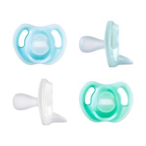 Ultra-Light Silicone Pacifier, 0-6 Months, Symmetrical One-Piece Design